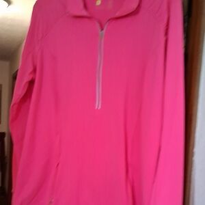 Xersion Women's Vivid Pink Zip-Up Top.